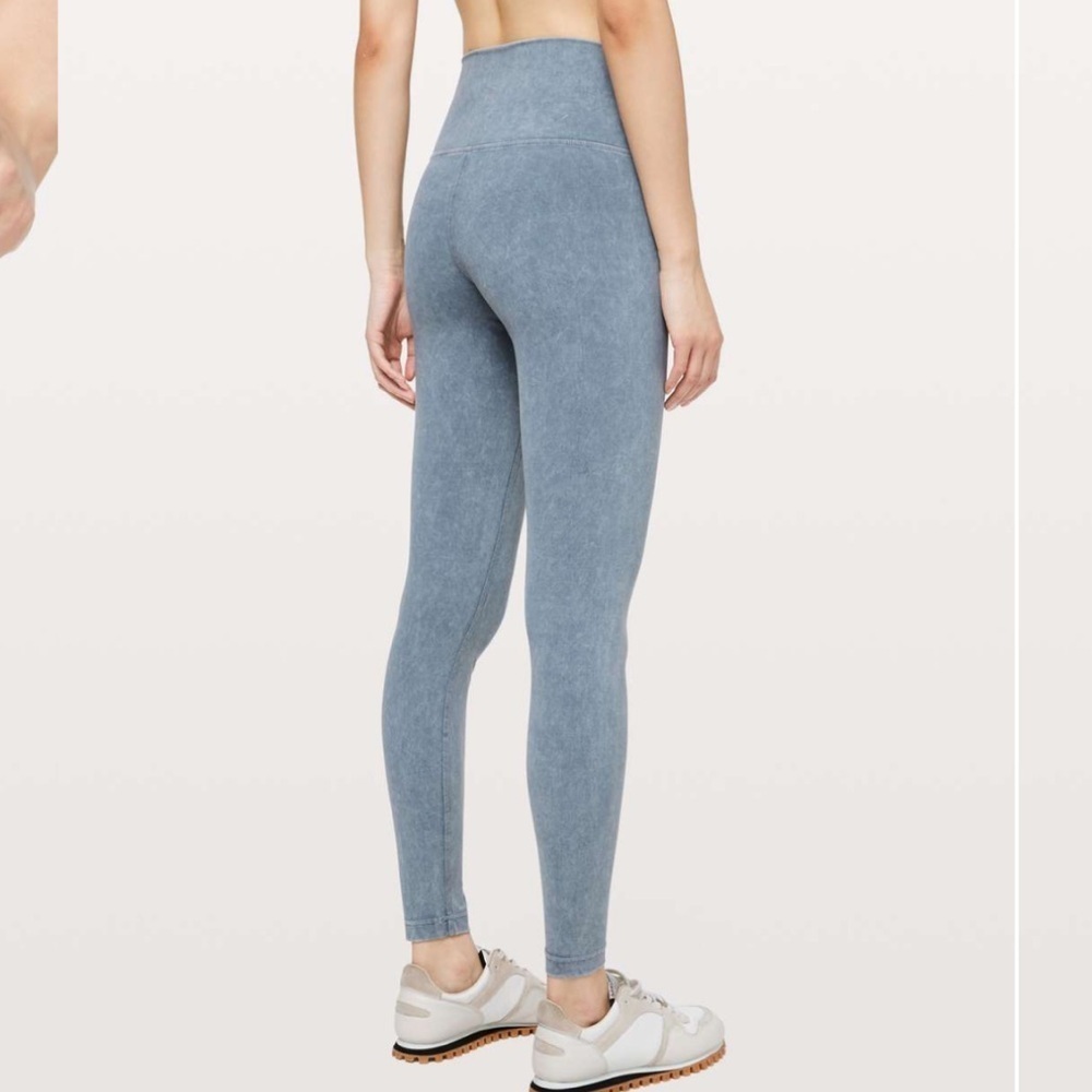 Lululemon Wunder Under High-Rise Tight 28" *Full-On Luxtreme Size 6